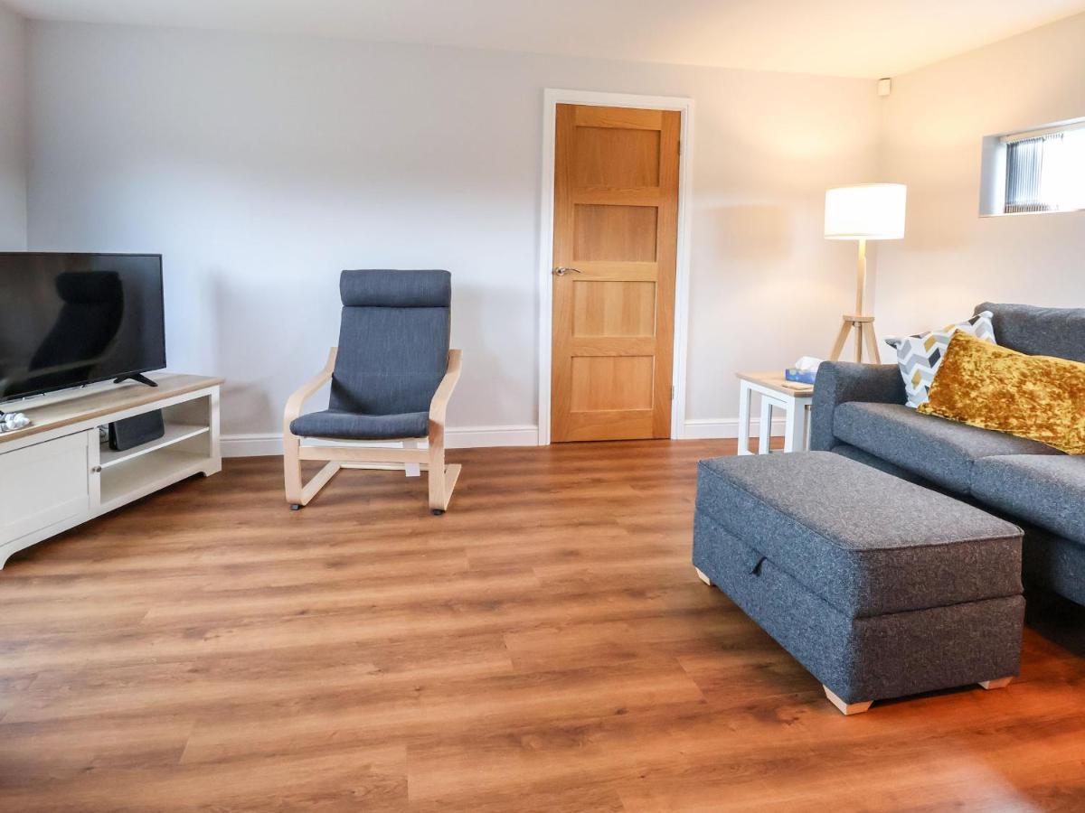 וויראל Meols Holiday Lodge מראה חיצוני תמונה