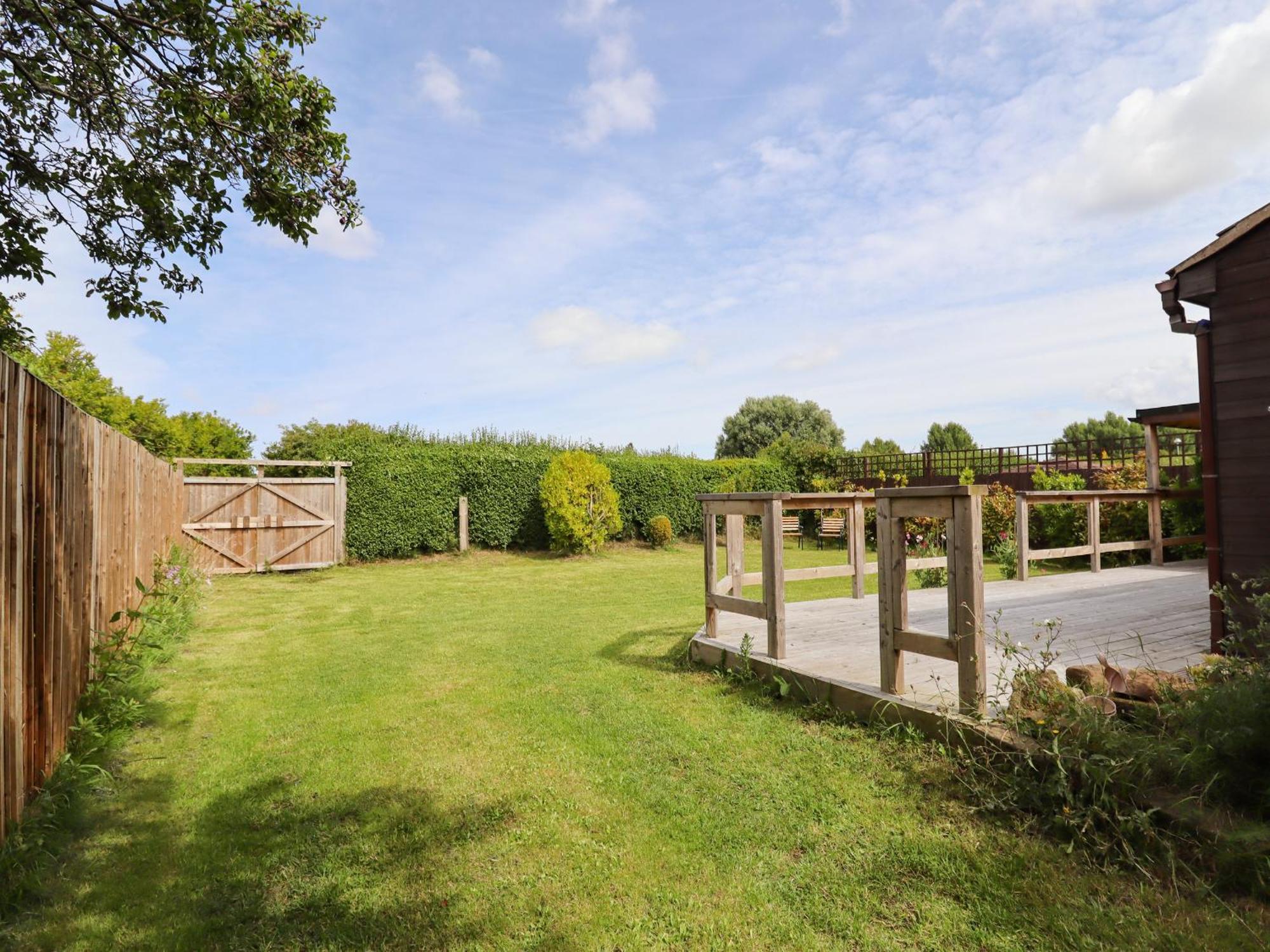 וויראל Meols Holiday Lodge מראה חיצוני תמונה